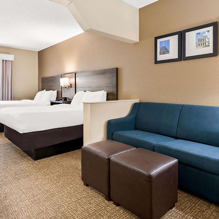 Comfort Suites Near Robins Air Force Base Warner Robins Exterior photo