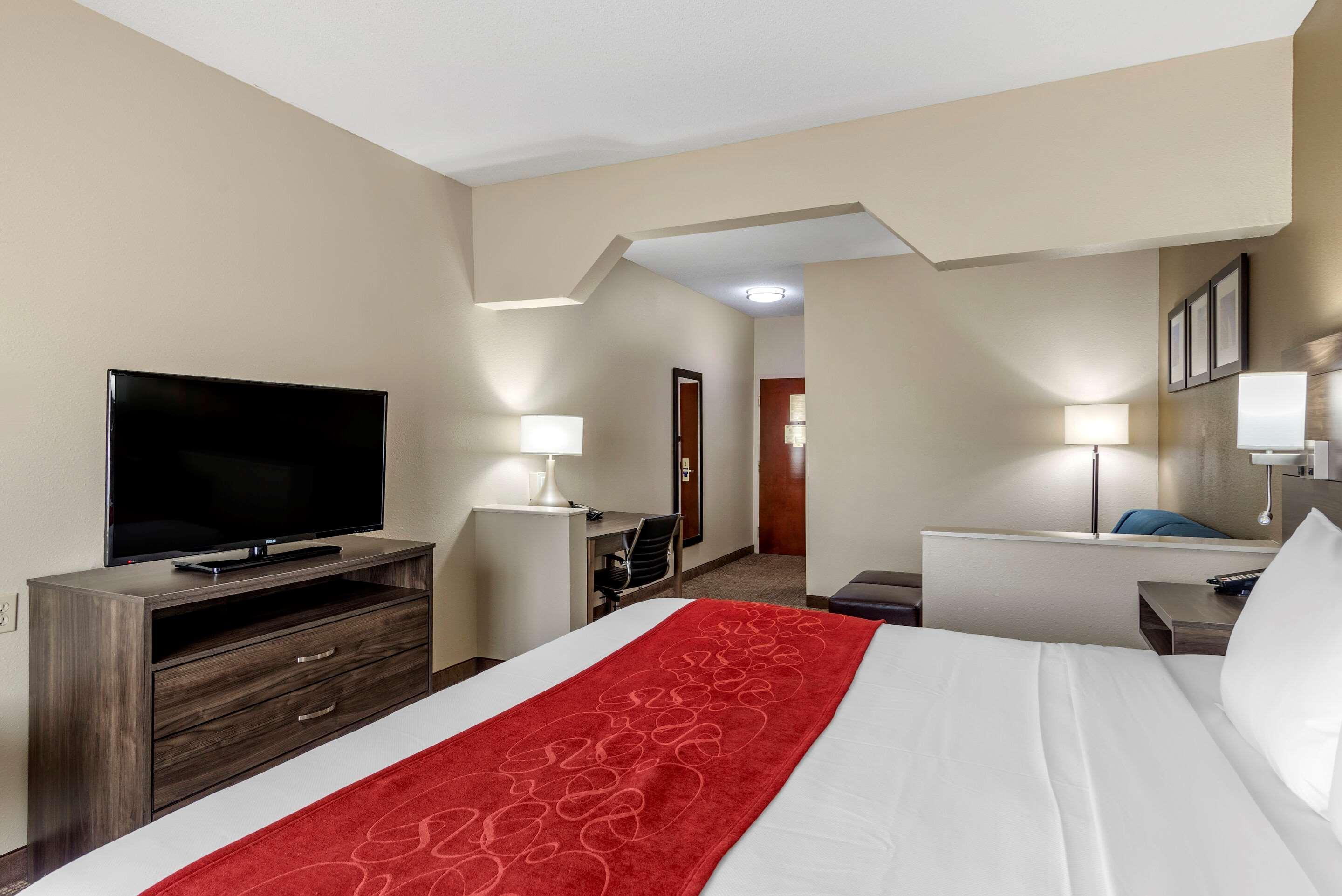 Comfort Suites Near Robins Air Force Base Warner Robins Exterior photo